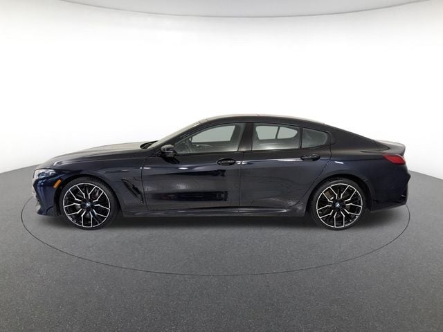 2026 BMW 8 Series 840i - Photo 8