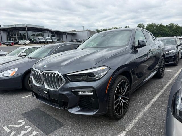 2021 BMW X6 xDrive40i's photo