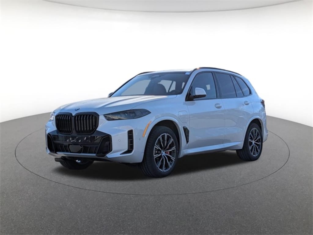 New 2026 BMW X5 PHEV xDrive50e SUV