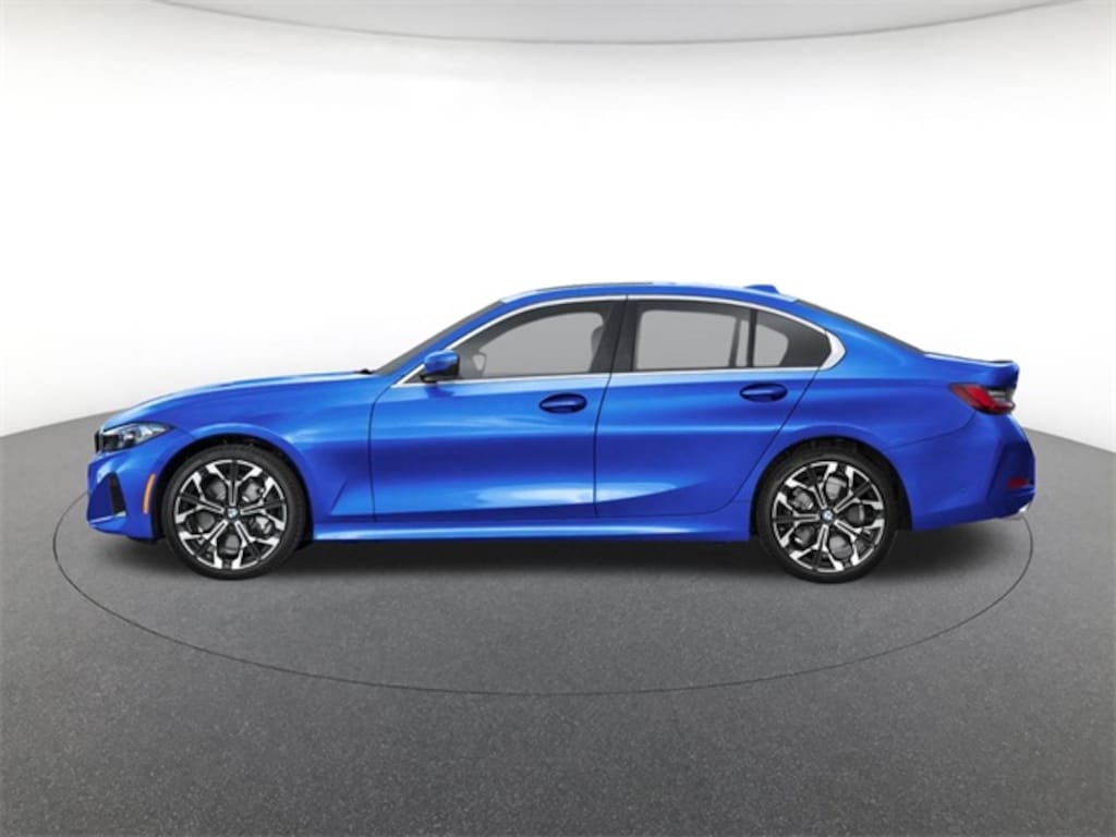 New 2026 BMW 330i xDrive Sedan