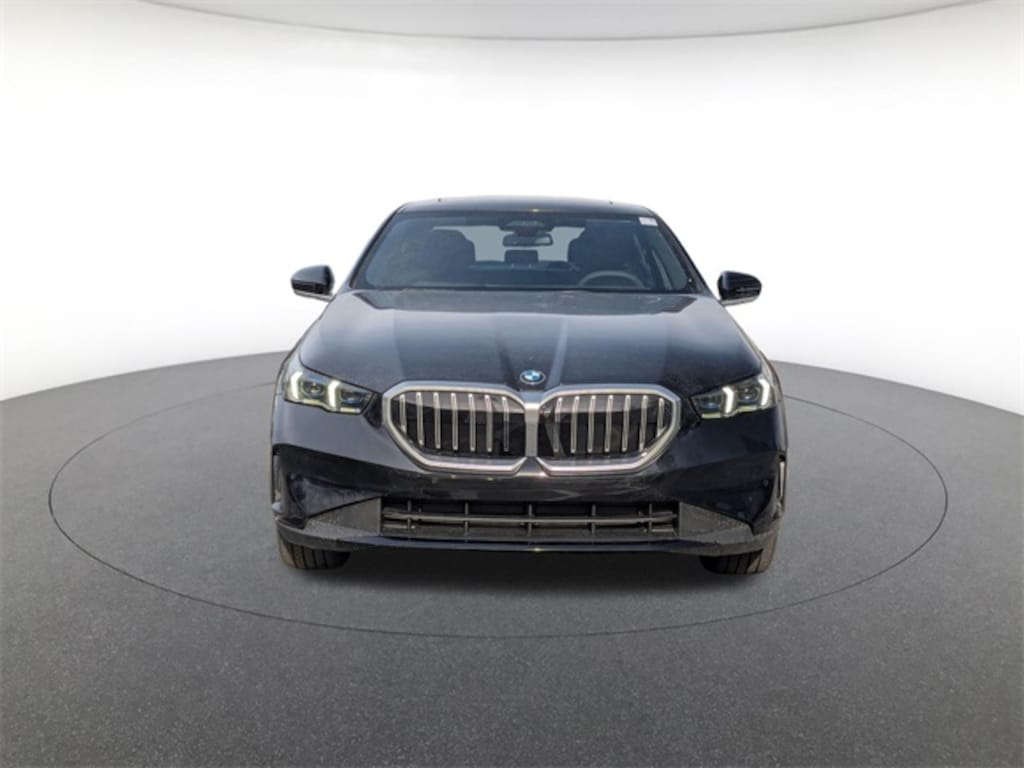 New 2026 BMW 530i xDrive Sedan
