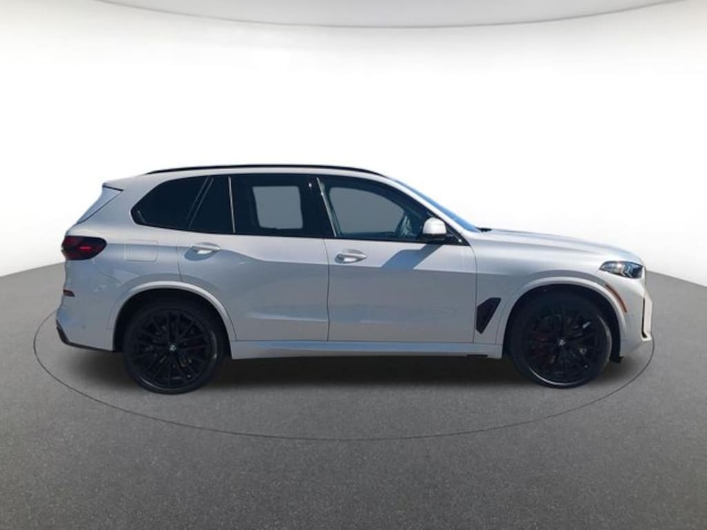 New 2026 BMW X5 xDrive40i SUV