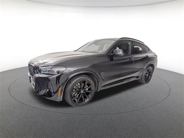 2025 BMW X4 30i's photo