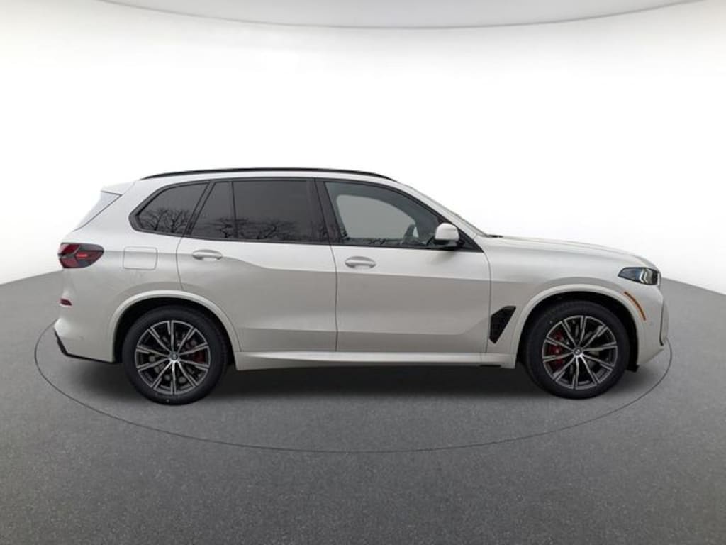 New 2026 BMW X5 xDrive40i SUV