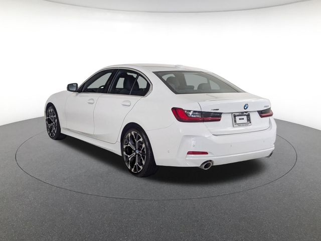 2025 BMW 3 Series 330i - Photo 7