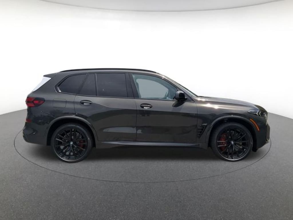 New 2026 BMW X5 M60i SUV