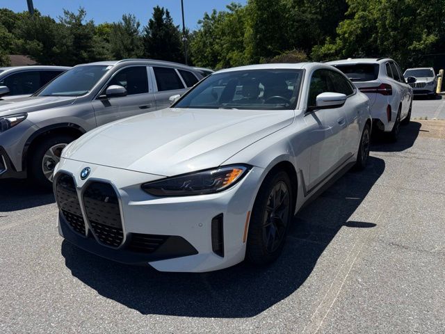 2023 BMW i4's photo