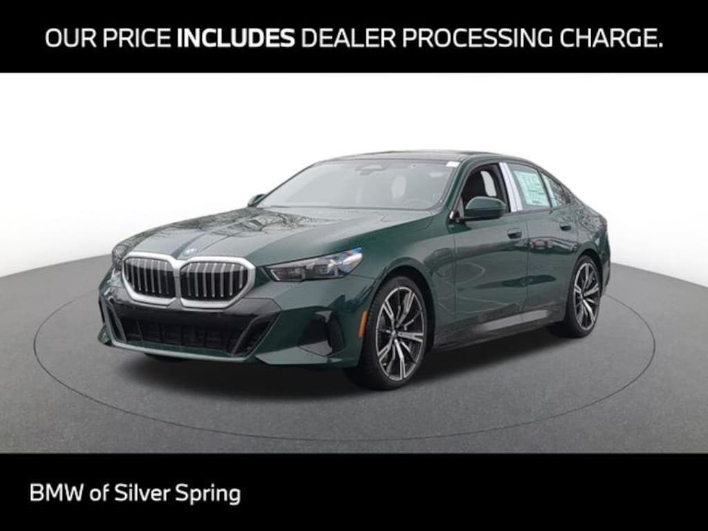 New 2026 BMW 550e xDrive Sedan