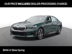 2026 BMW 550e xDrive Sedan