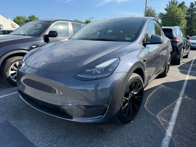 2023 Tesla Model Y Long Range Dual Motor All-Wheel Drive's photo