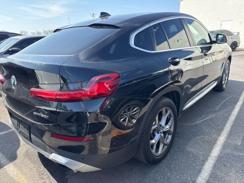 Used 2025 BMW X4 xDrive30i SUV