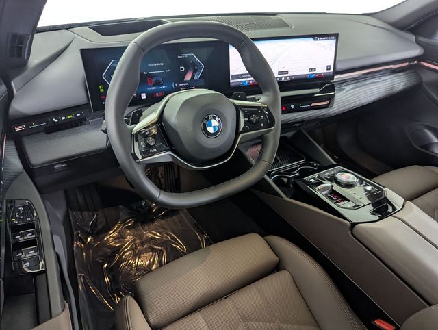 2026 BMW 5 Series 530i - Photo 11