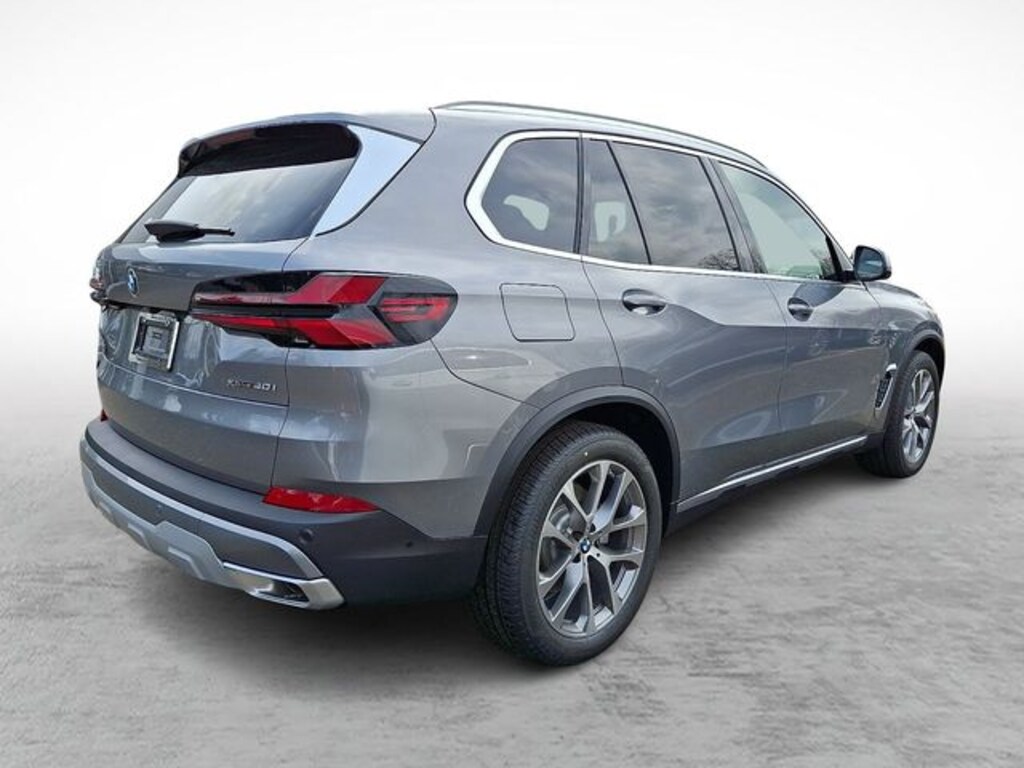 New 2026 BMW X5 xDrive40i SUV
