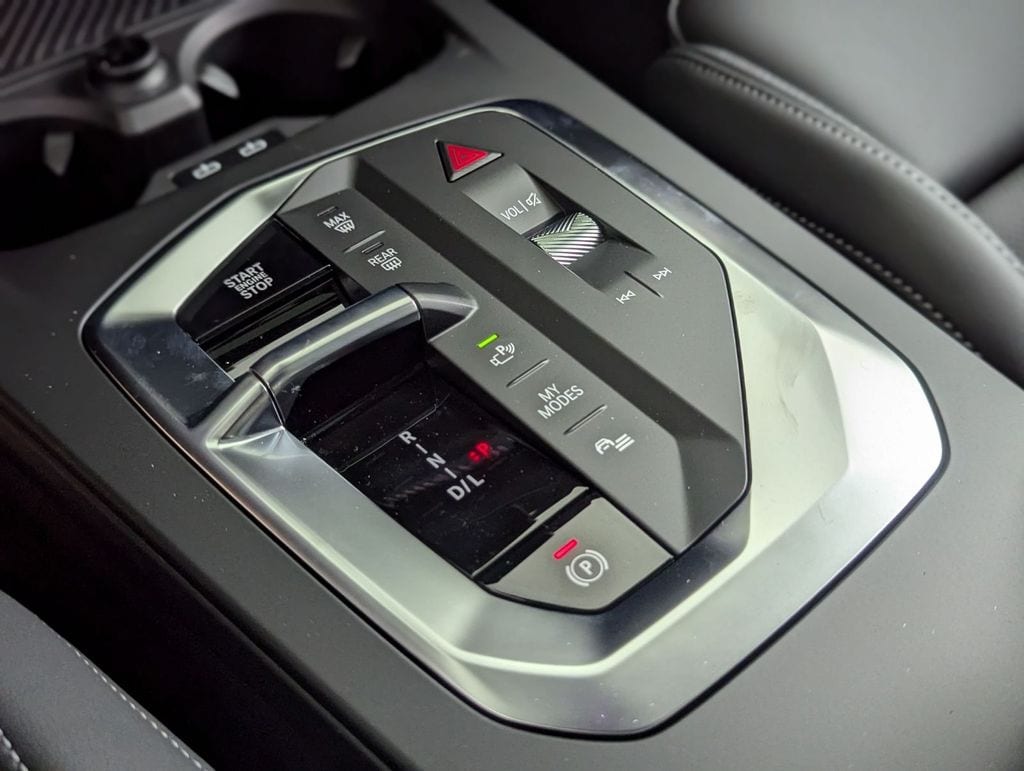 2025 BMW 2 Series 228 - Photo 11