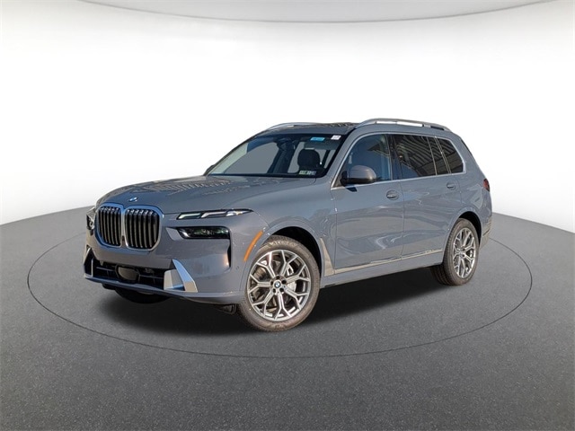 2026 BMW X7 40i's photo