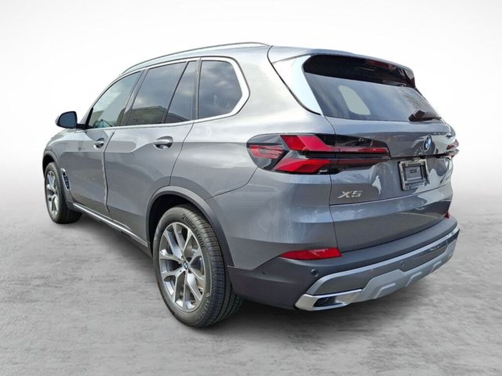New 2026 BMW X5 xDrive40i SUV