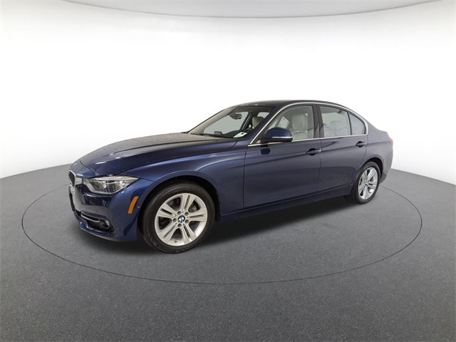 2017 BMW 3 Series 328i's photo