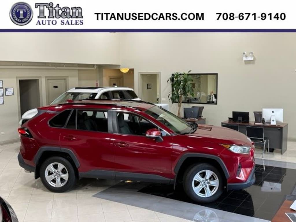 Used 2019 Toyota RAV4 XLE SUV