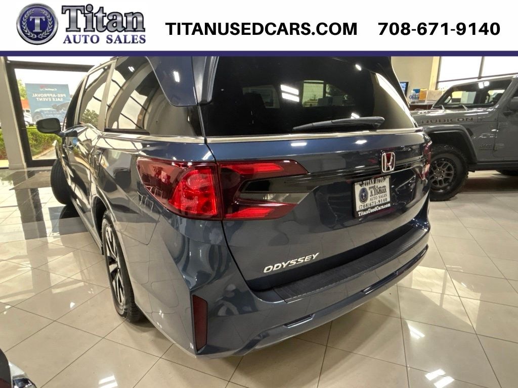Used 2025 Honda Odyssey EX-L Van