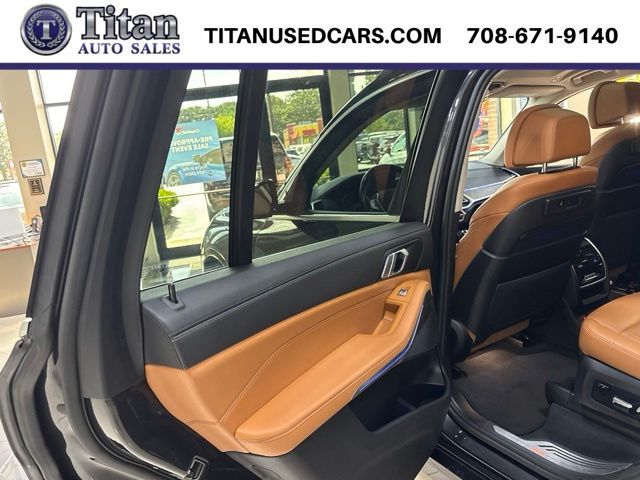2021 BMW X7 40i - Photo 35