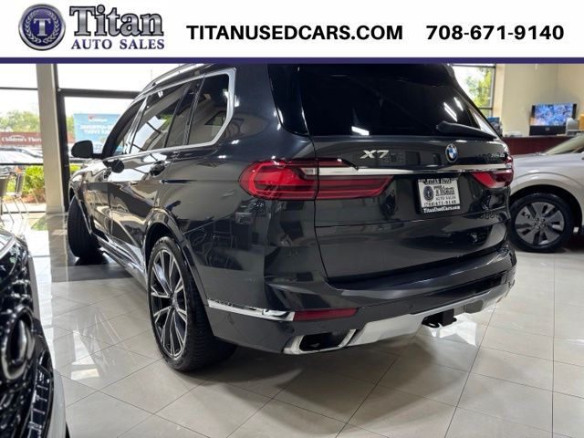 2021 BMW X7 40i - Photo 8