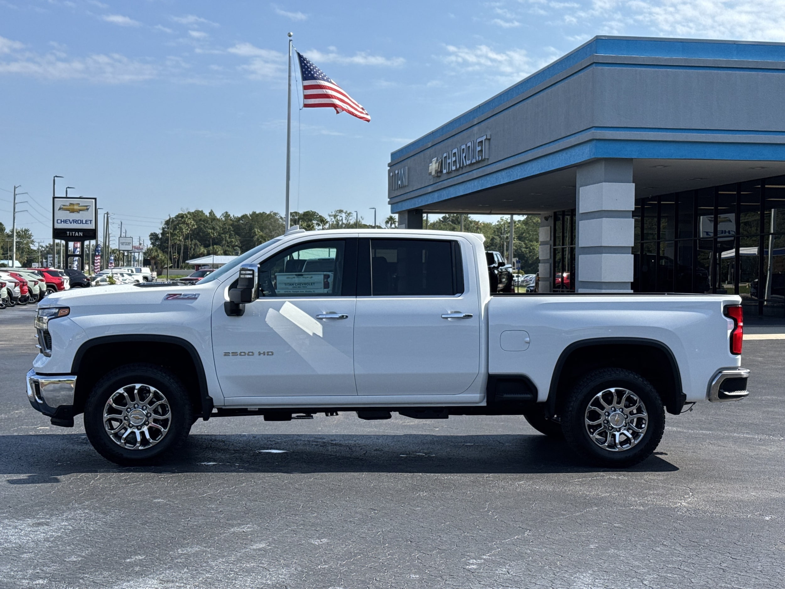 2026 Chevrolet Silverado 2500 HD LTZ - Photo 6