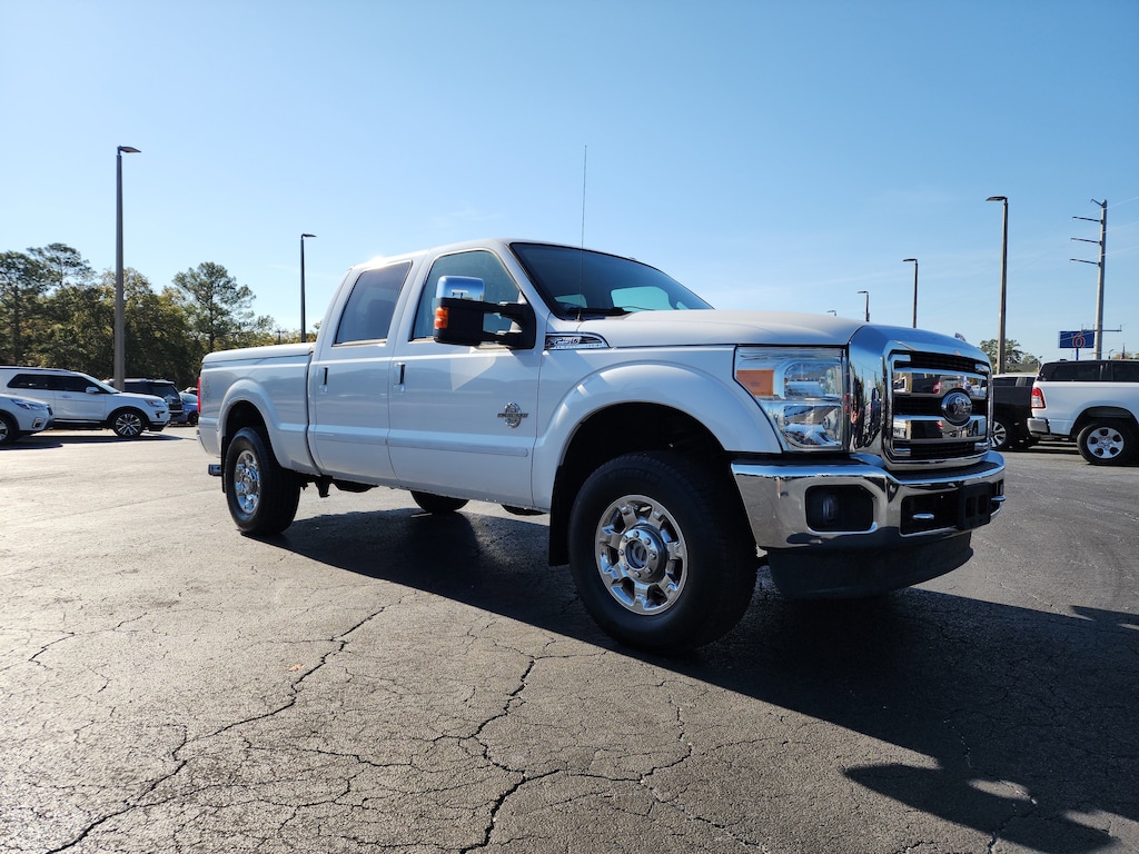 Used 2014 Ford Super Duty F-250 SRW Lariat