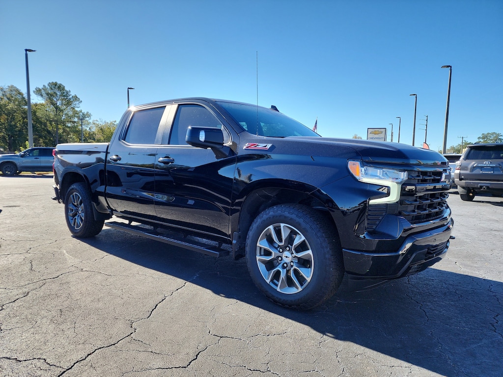 Used 2024 Chevrolet Silverado 1500 RST Truck