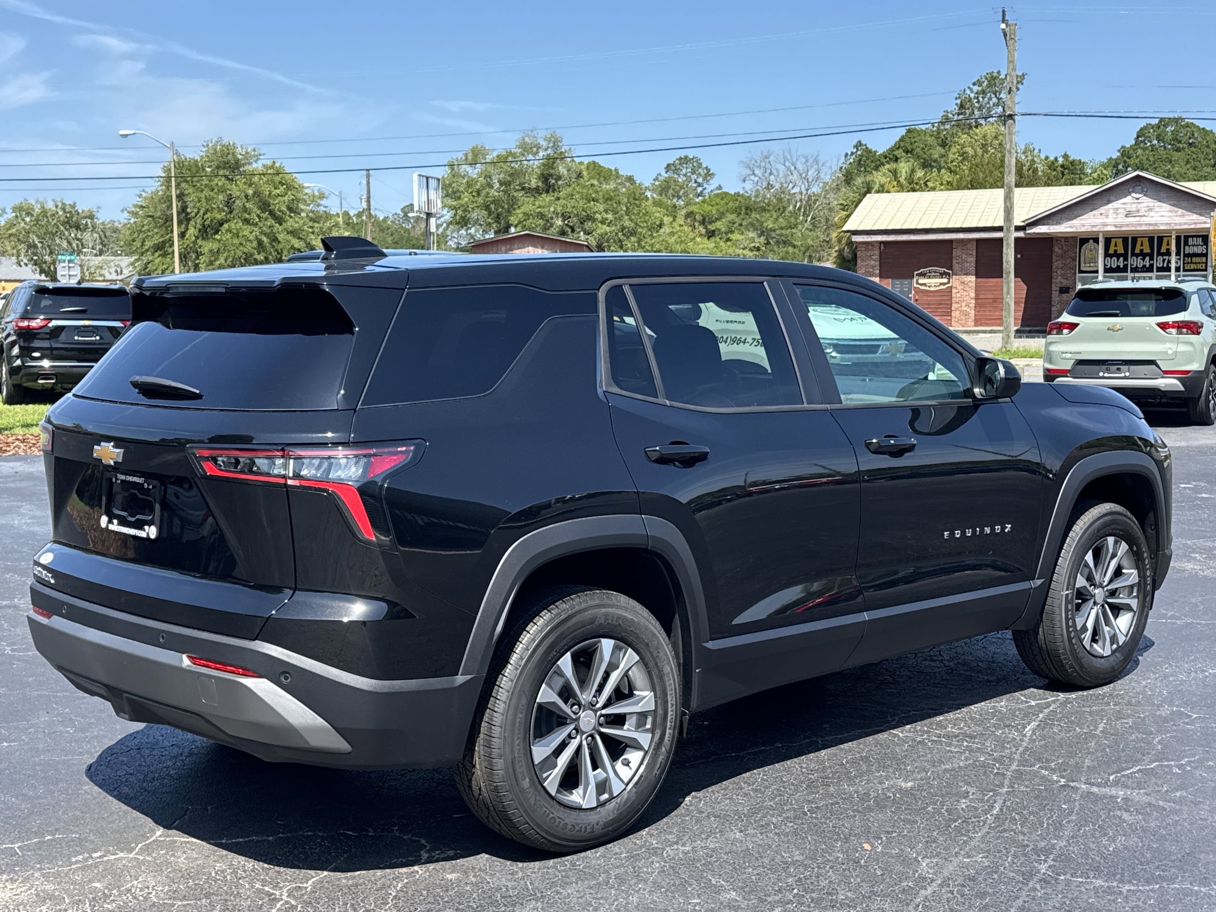 2026 Chevrolet Equinox LT - Photo 8