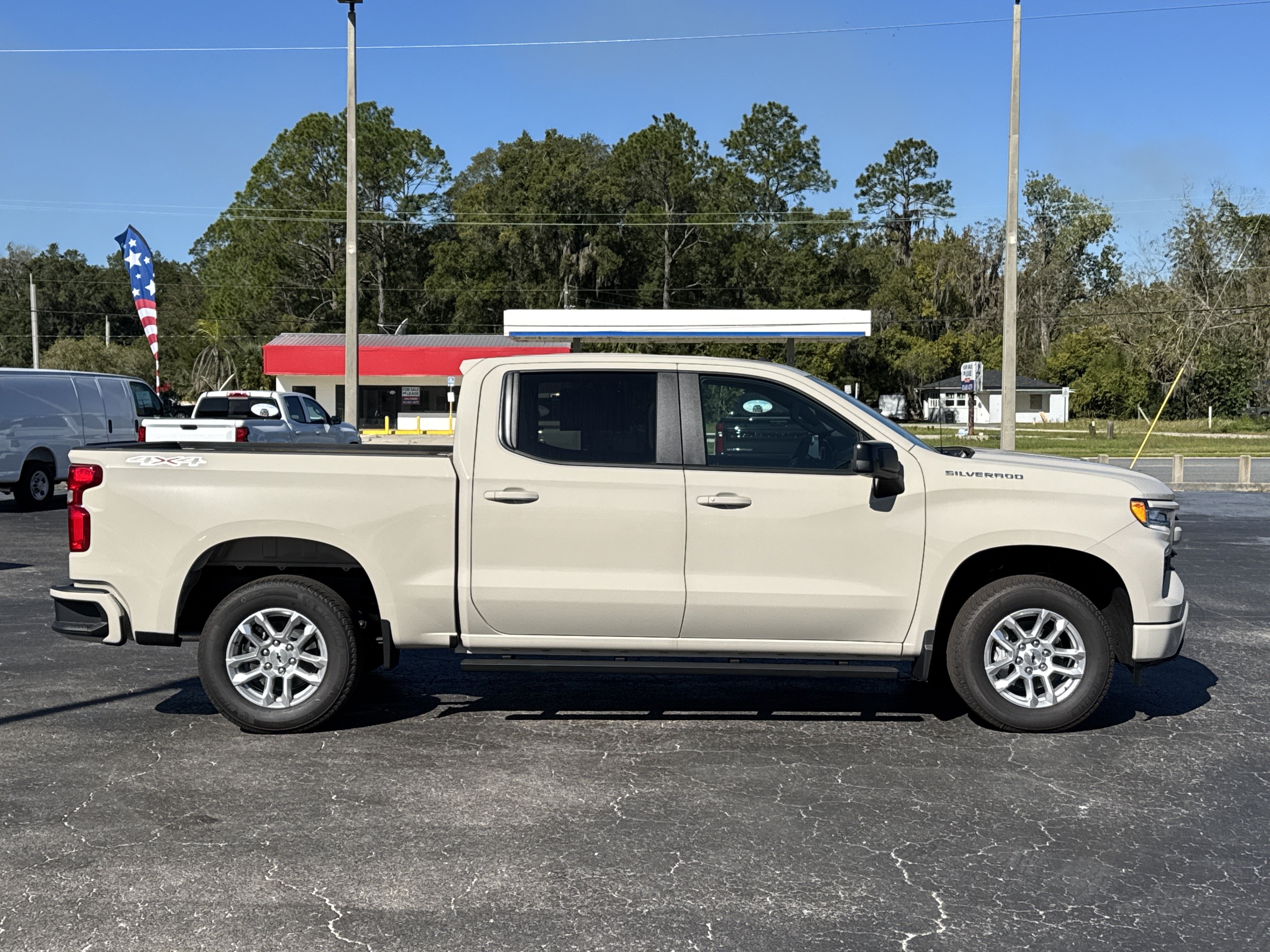 2026 Chevrolet Silverado 1500 RST - Photo 10