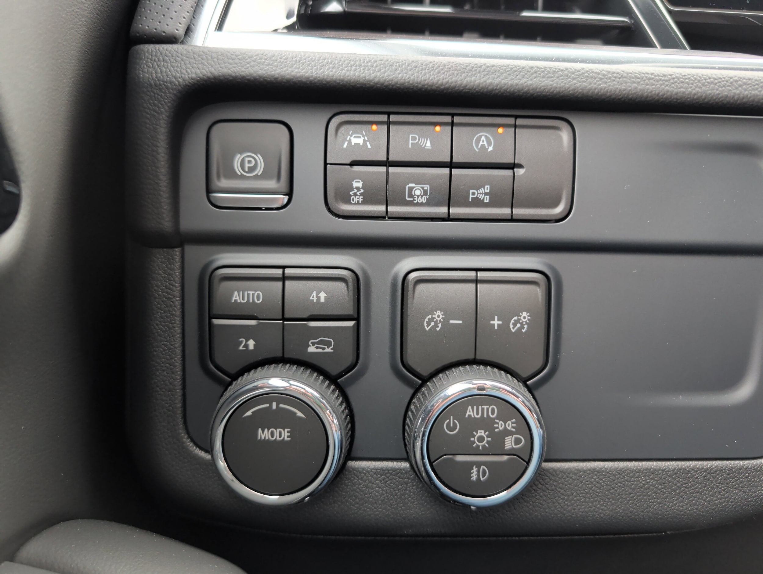 2026 Chevrolet Tahoe Premier - Photo 27