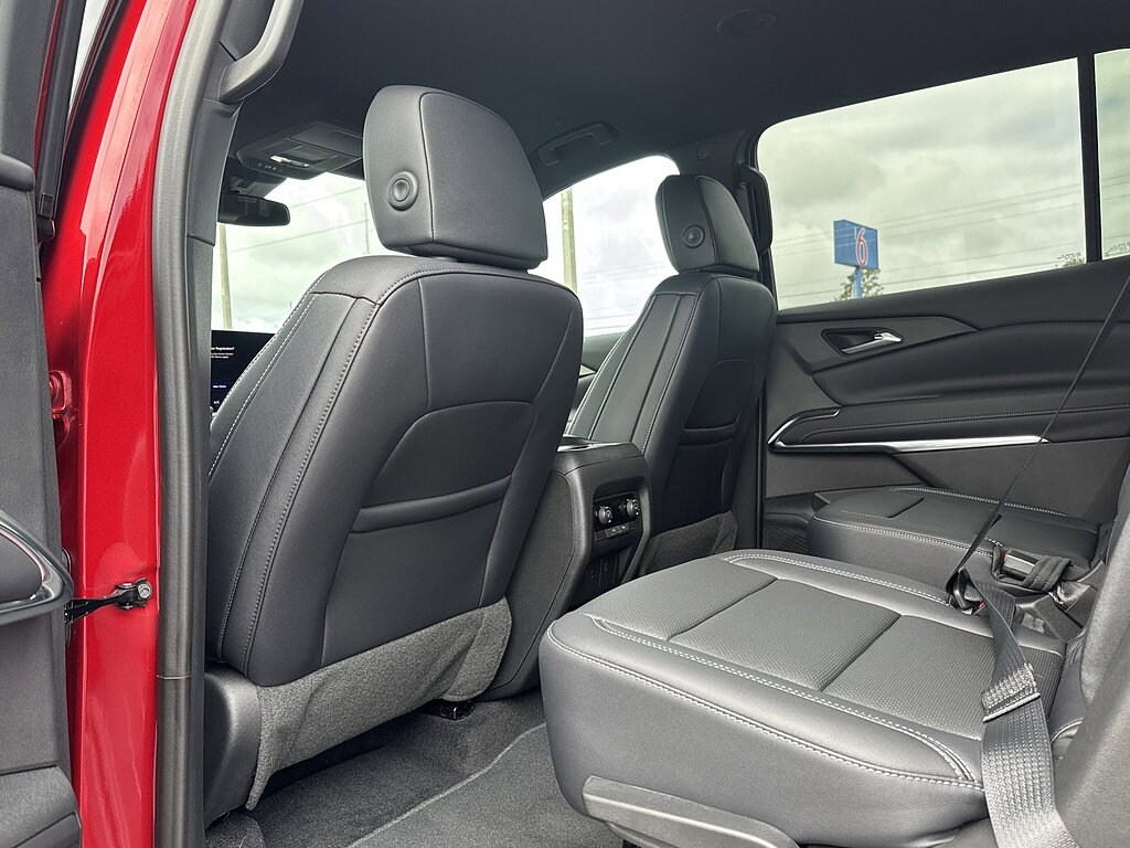 2026 Chevrolet Traverse LT - Photo 19