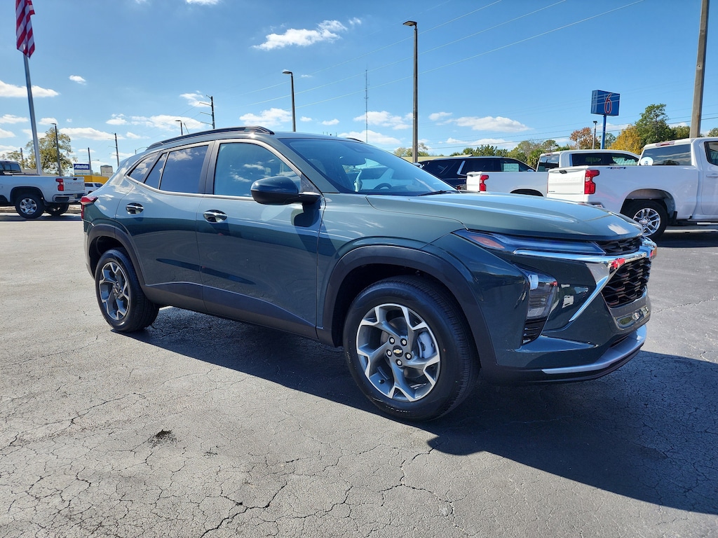 New 2026 Chevrolet Trax LT SUV