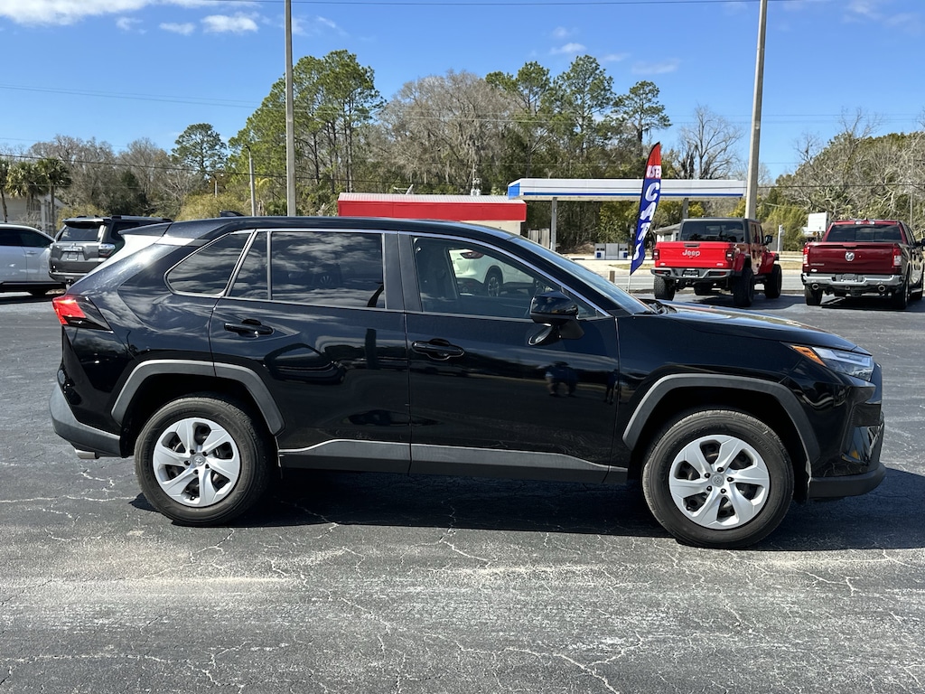 Used 2023 Toyota RAV4 LE SUV