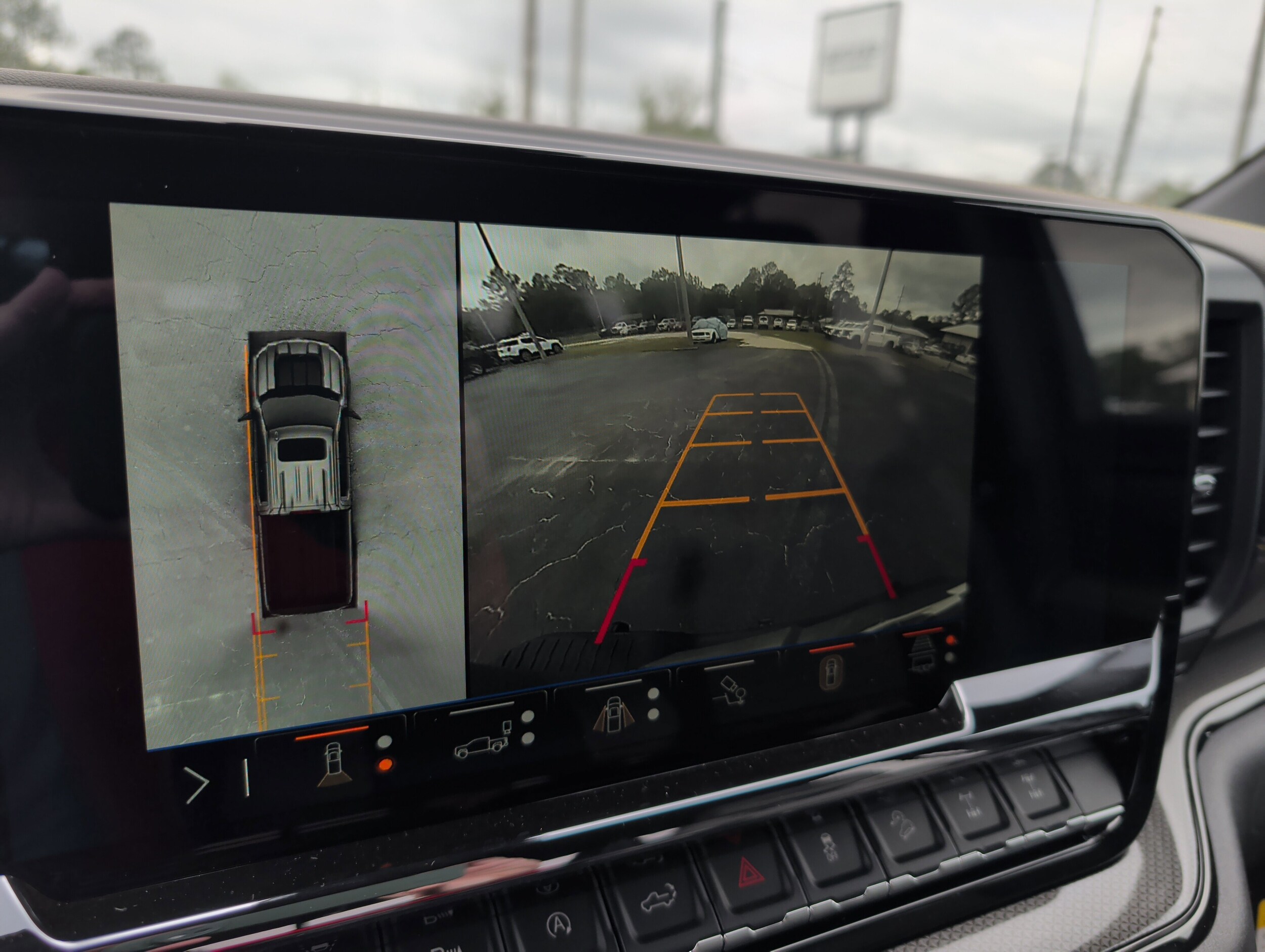2025 Chevrolet Silverado 1500 ZR2 - Photo 23