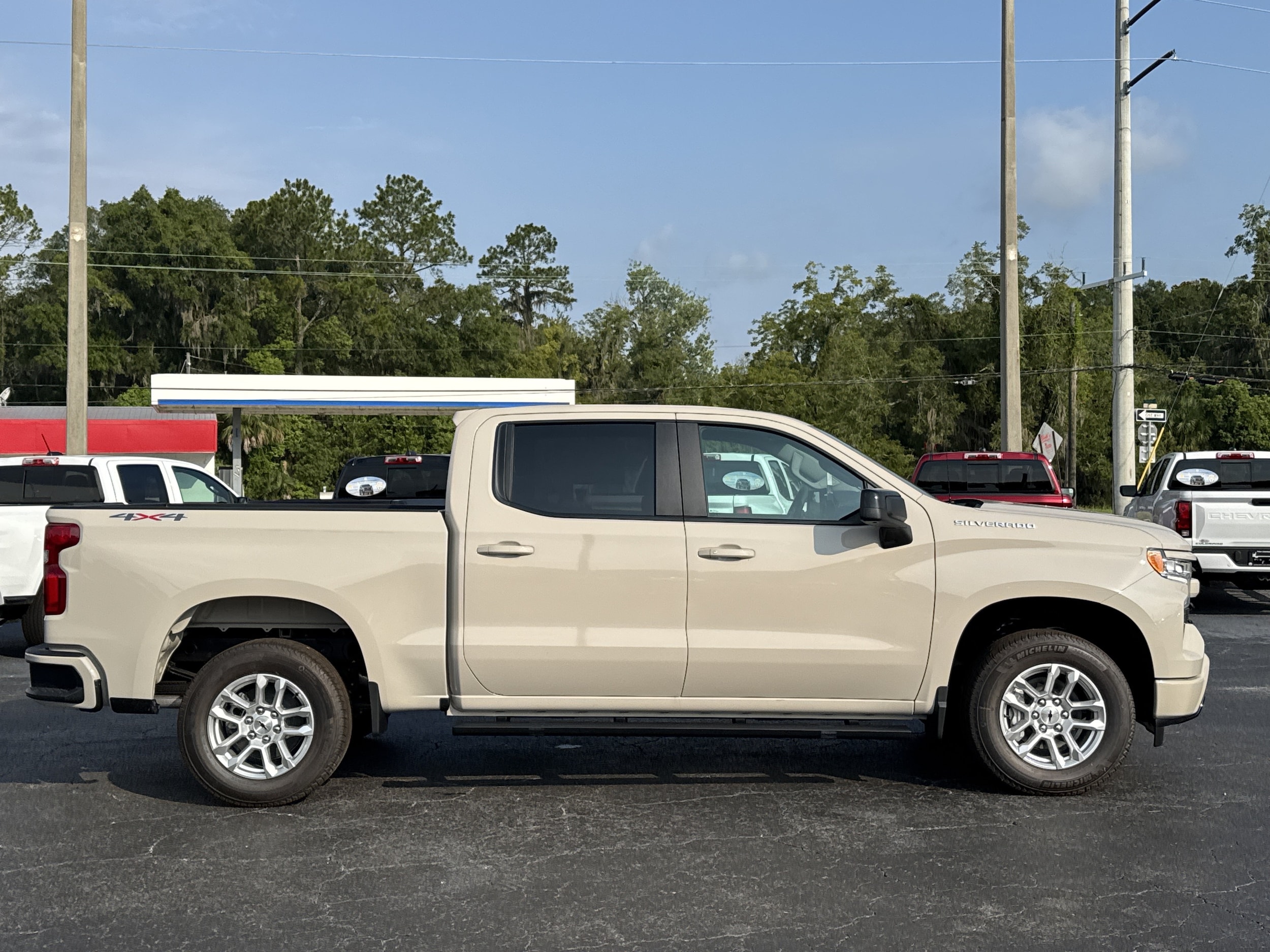2026 Chevrolet Silverado 1500 RST - Photo 9