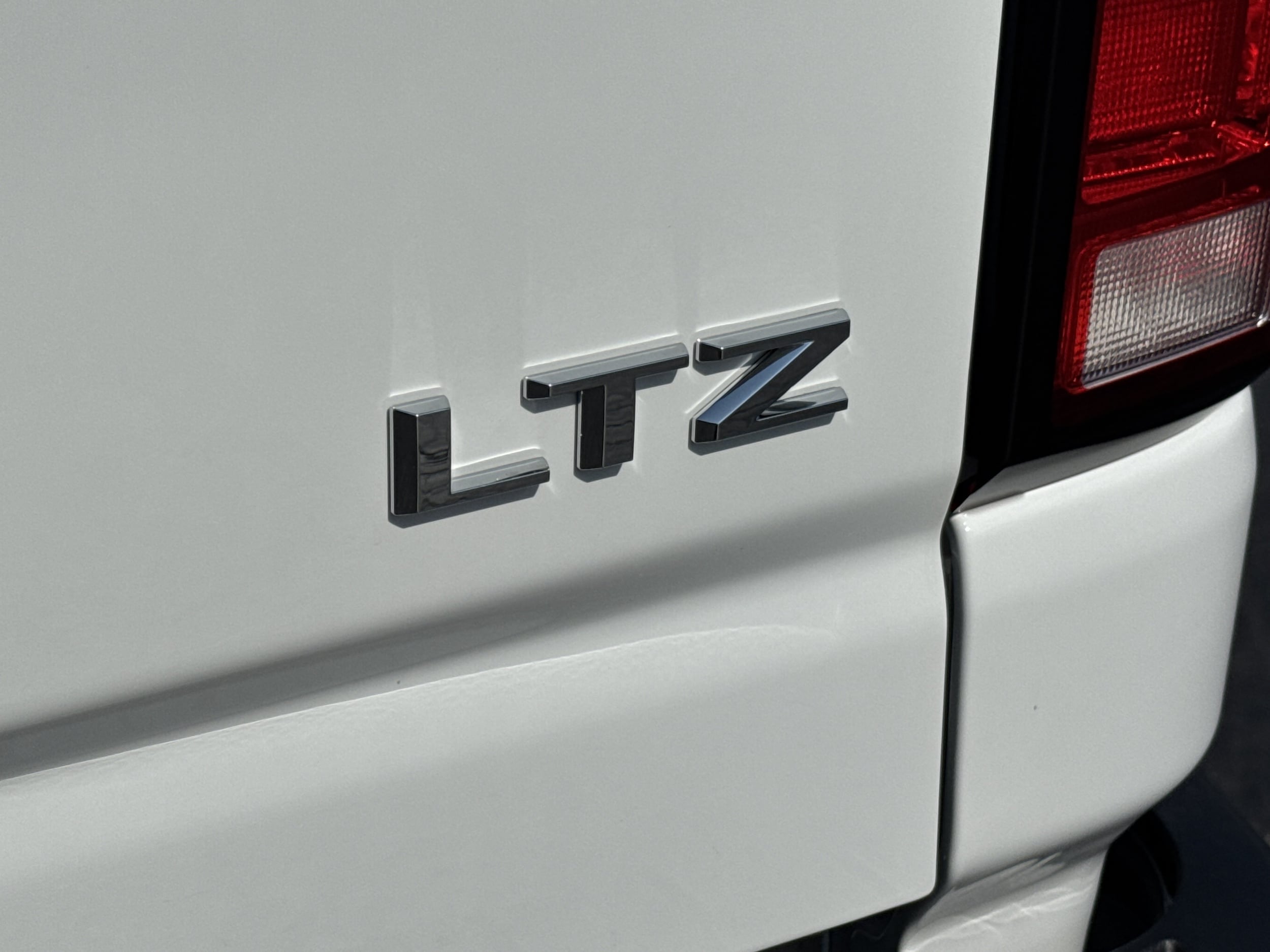 2026 Chevrolet Silverado 2500 HD LTZ - Photo 15