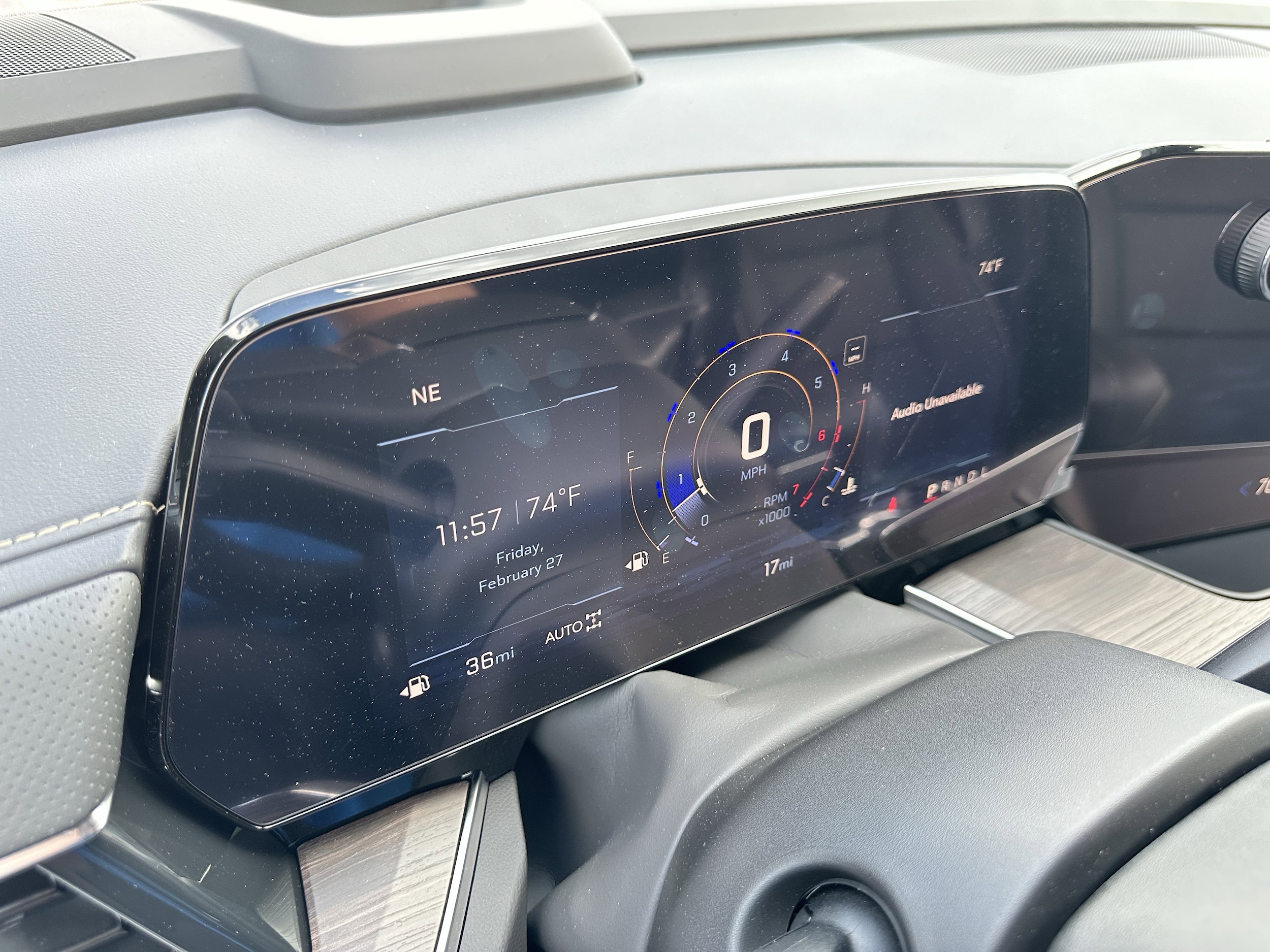 2025 Chevrolet Suburban Premier - Photo 34