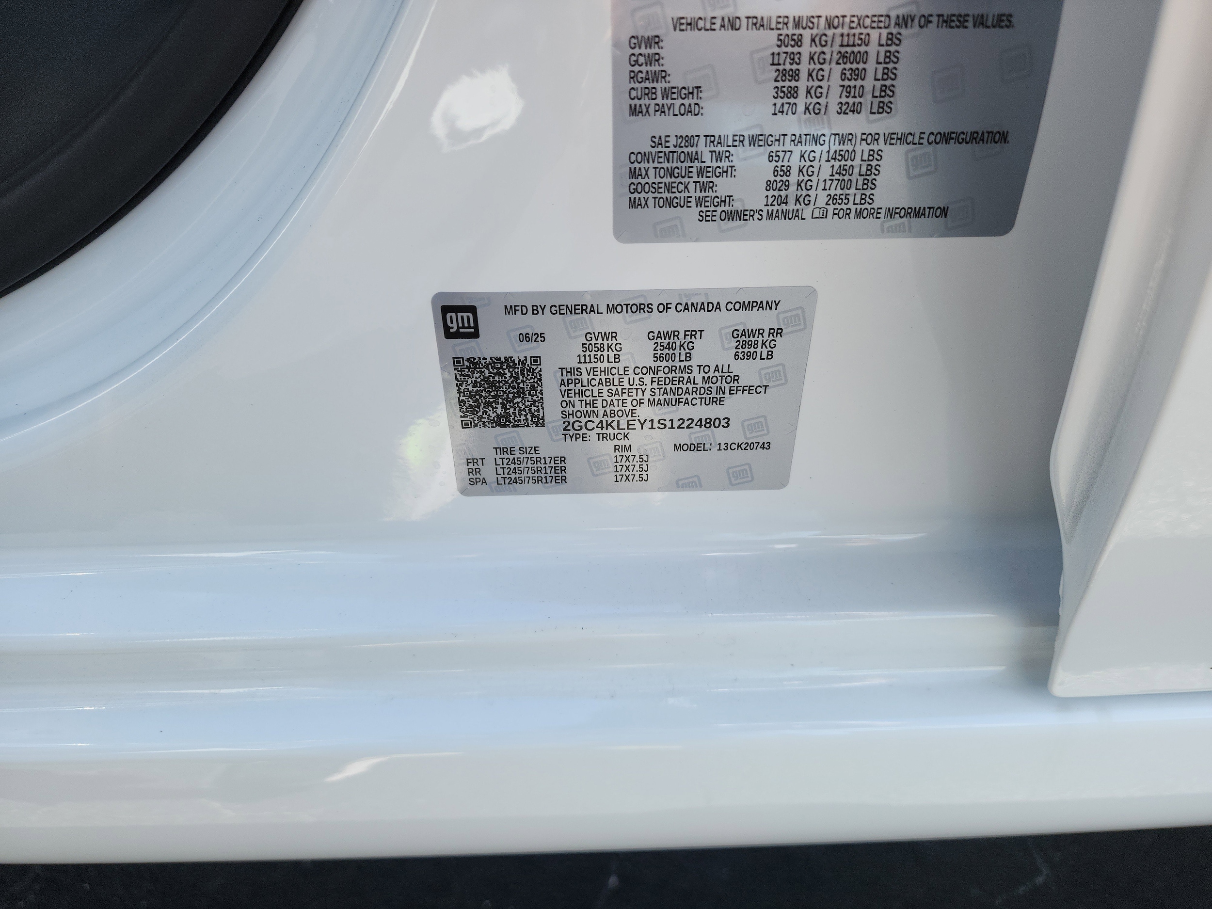 2025 Chevrolet Silverado 2500 HD Work Truck - Photo 30