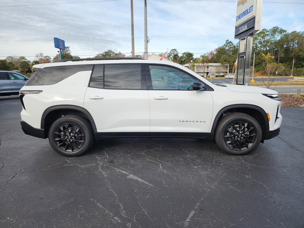 New 2026 Chevrolet Traverse LT SUV