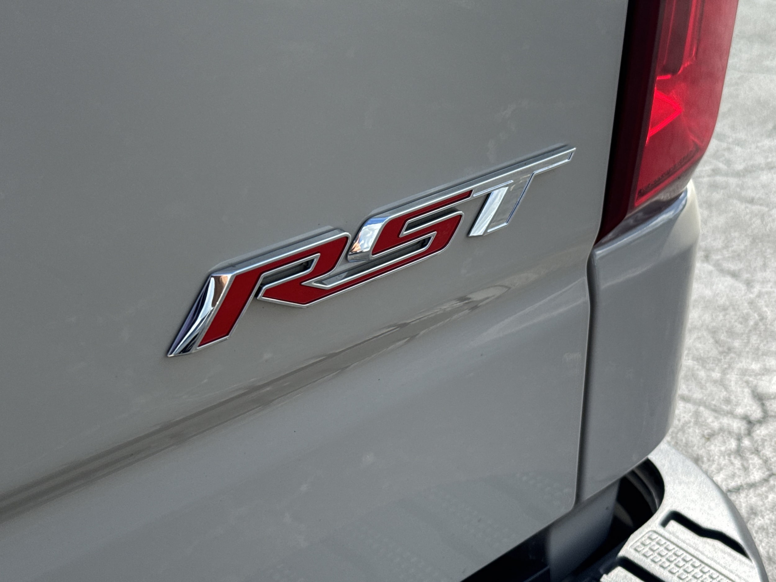 2026 Chevrolet Silverado 1500 RST - Photo 14