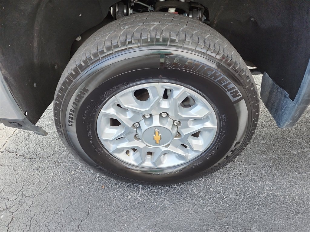 2025 Chevrolet Silverado 3500HD LT - Photo 31