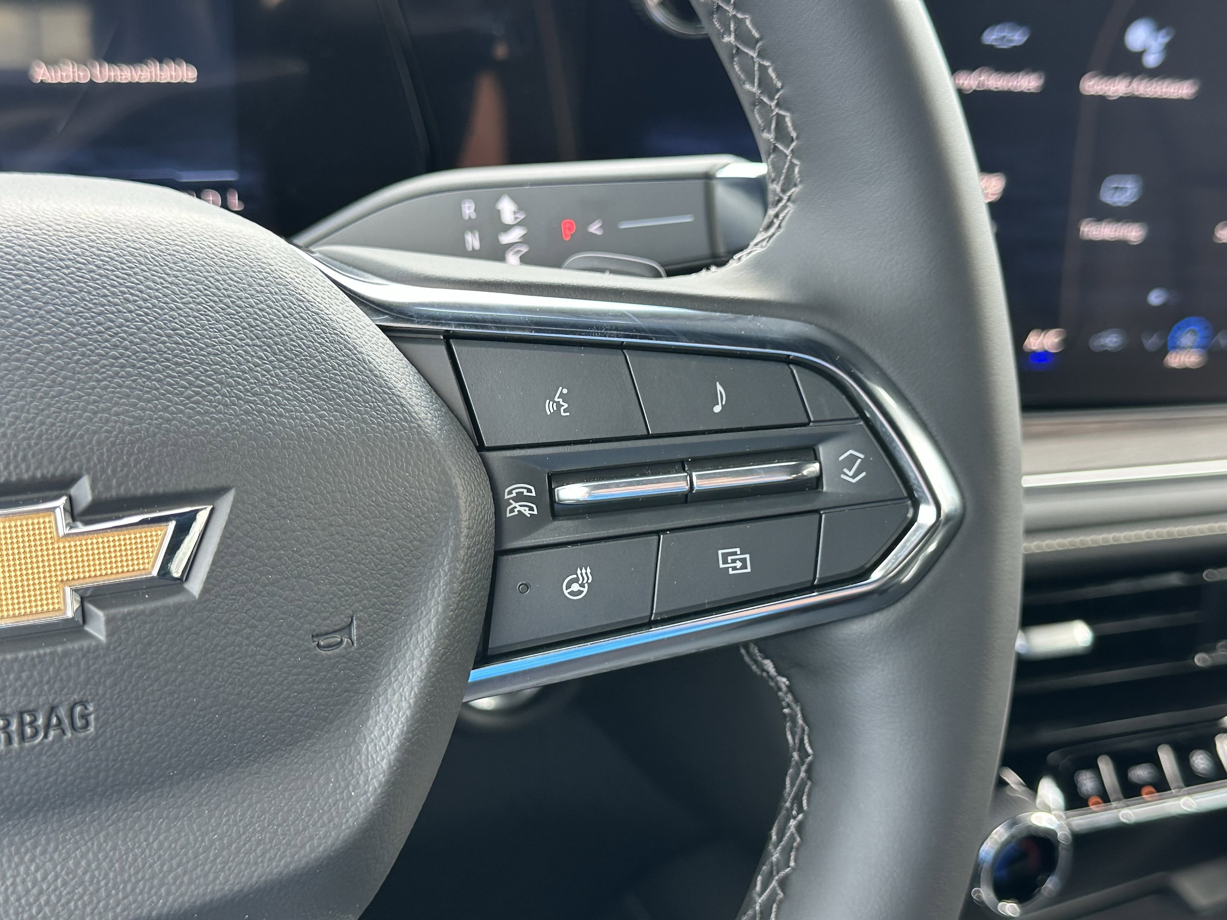 2025 Chevrolet Suburban Premier - Photo 32