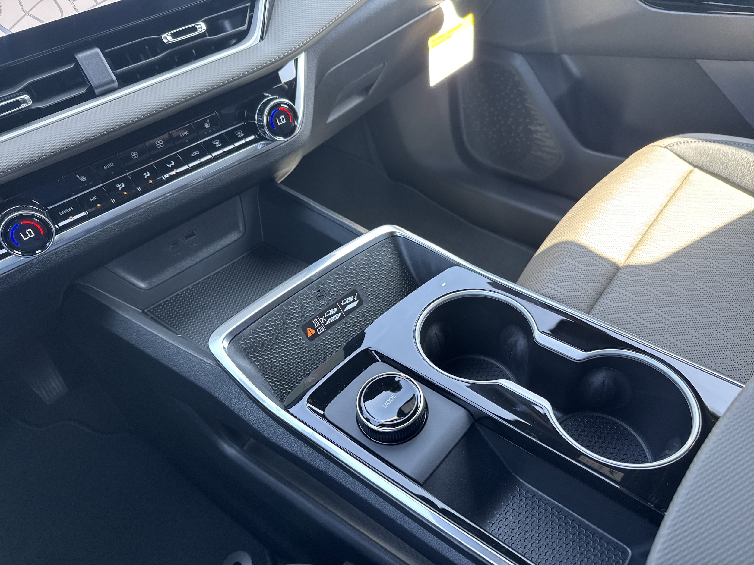 2026 Chevrolet Equinox LT - Photo 29