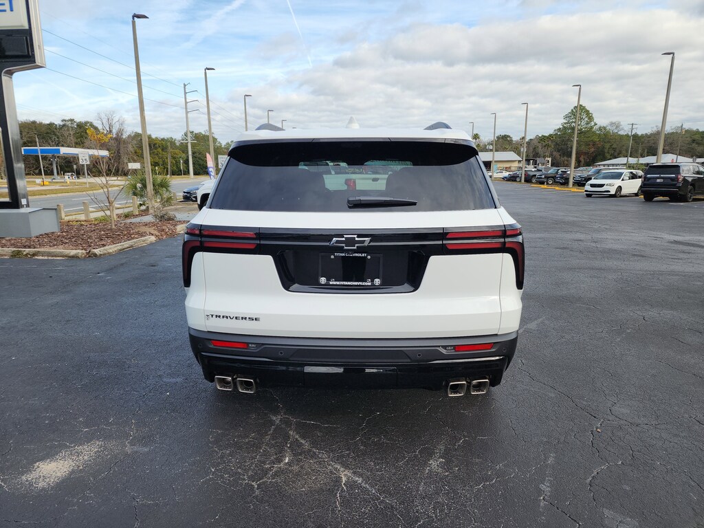 New 2026 Chevrolet Traverse LT SUV