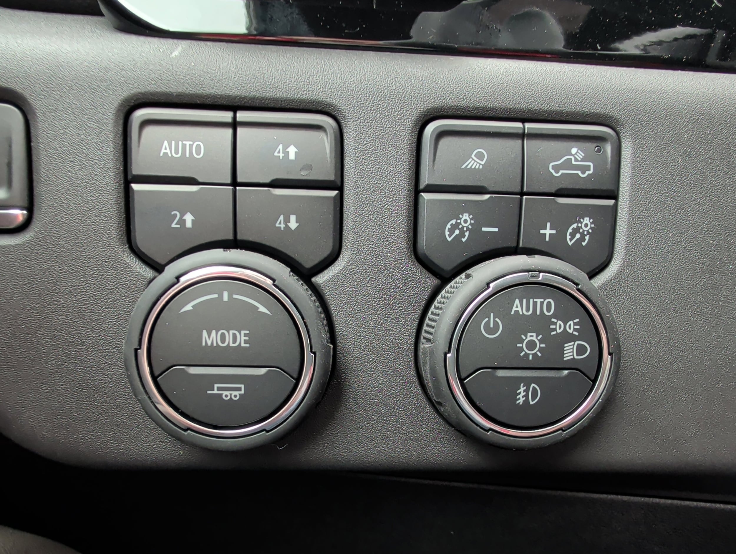 2025 Chevrolet Silverado 1500 ZR2 - Photo 26