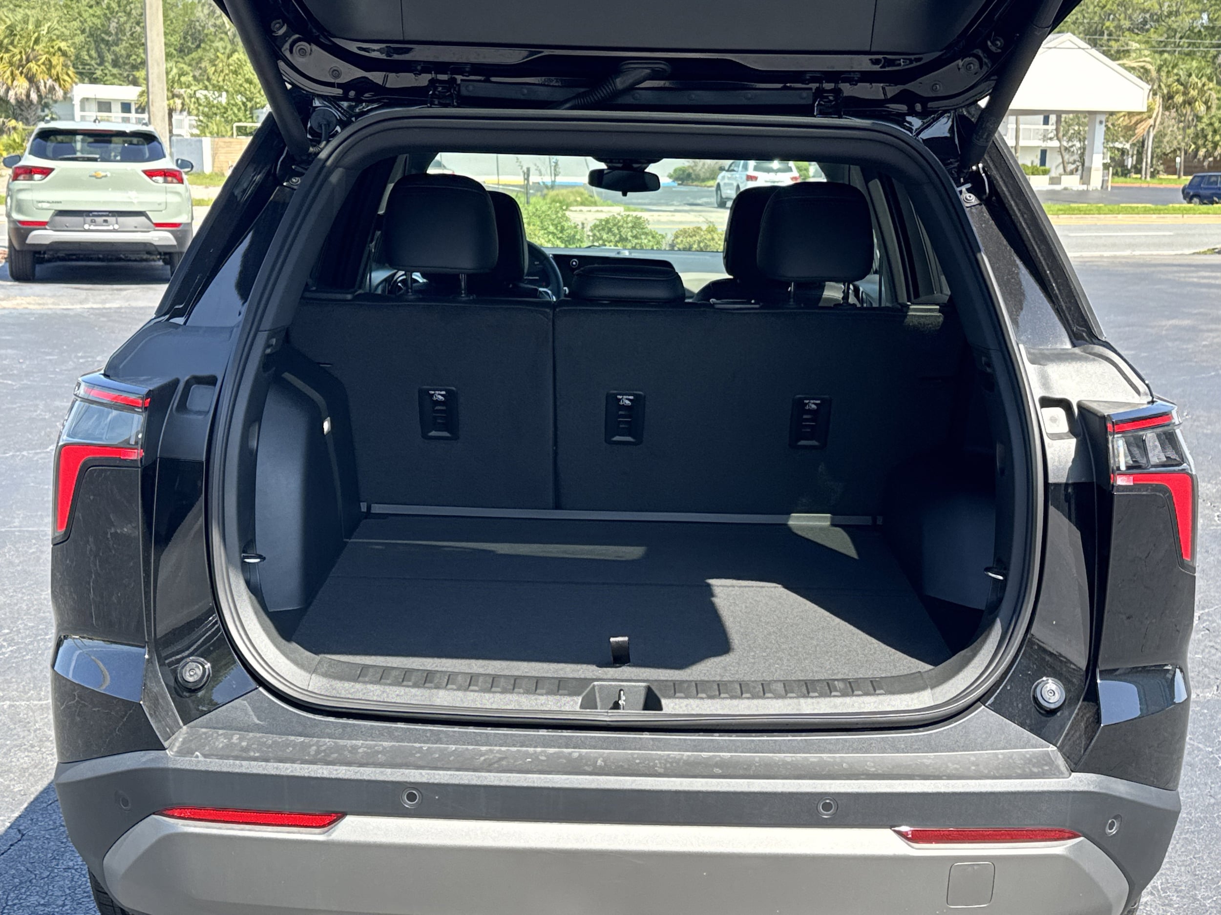 2026 Chevrolet Equinox LT - Photo 12