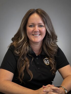 Staff member Kristen from ID_c5c6d4