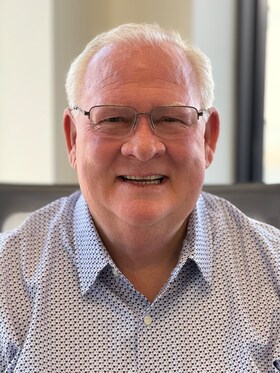 Staff member Neal from ID_d6da43