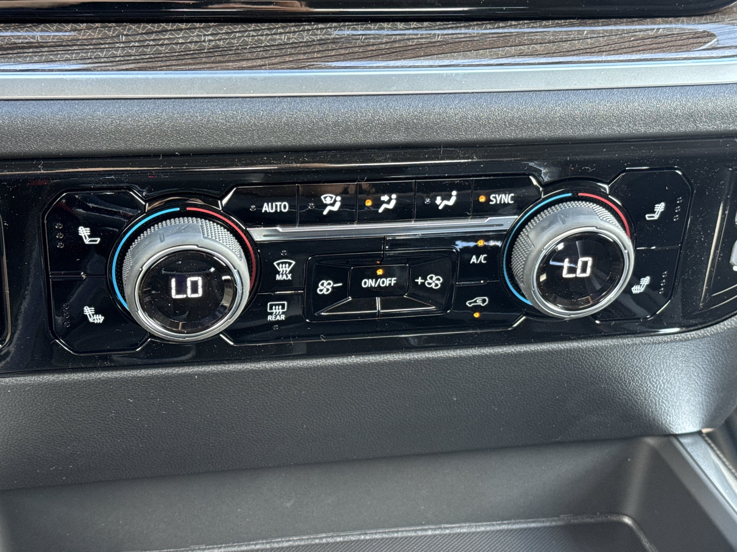 2026 Chevrolet Silverado 1500 RST - Photo 30